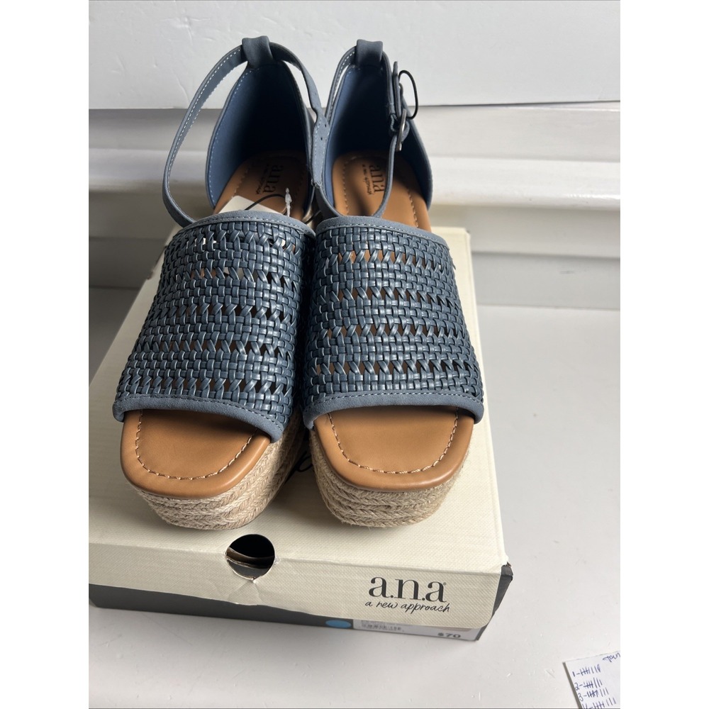 NIB Espadrilles Denim Blue  Size 9 M A New Approach‎ A.N.A. Style Ana Lisa $70